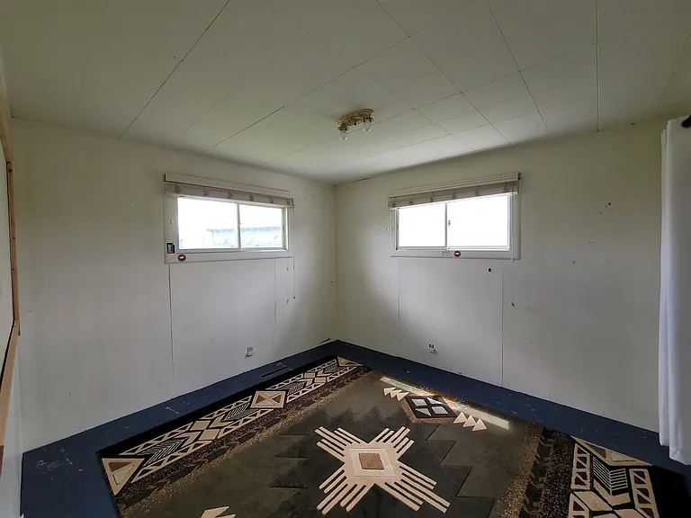 980 Wenzel Ln — Photo 18