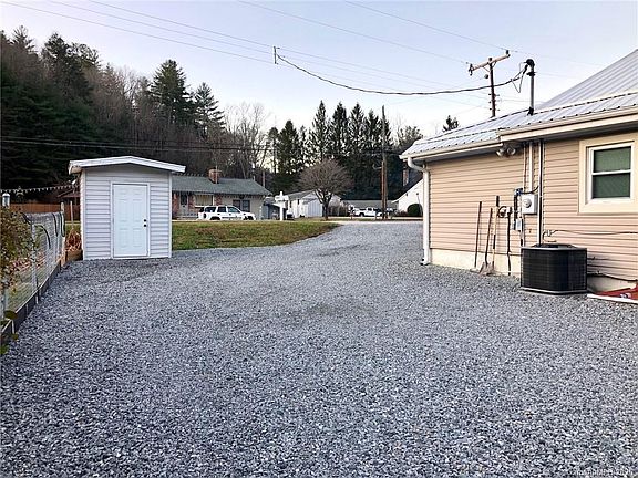 5th image of 3400 Asheville Hwy
