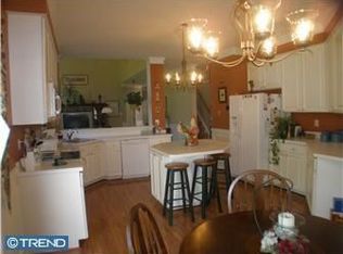 4820 Braddock Ct, Doylestown, PA 18902