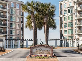 182 N Plaza Ct #PENTHOUSE 2, Mount Pleasant, SC 29464