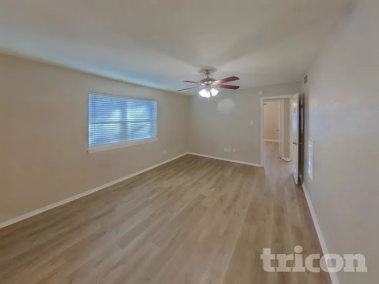 1216 Grinnel Dr — Photo 7