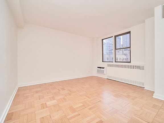 2nd image of 435 E 79th St Ph O