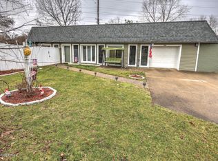 8809 Roman Ct, Louisville, KY 40291