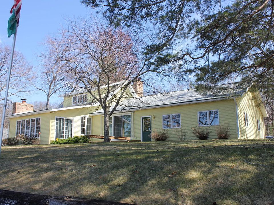 2nd image of 8861 S Park Blvd