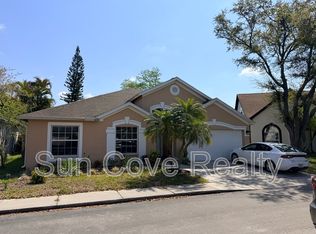 8833 Cypress Hammock Dr, Tampa, FL 33614