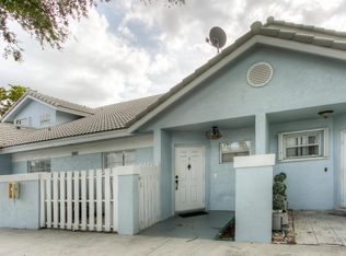 340 SE 2nd Ave APT D3, Deerfield Beach, FL 33441