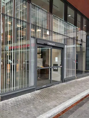 17 Bathurst St Photo 1