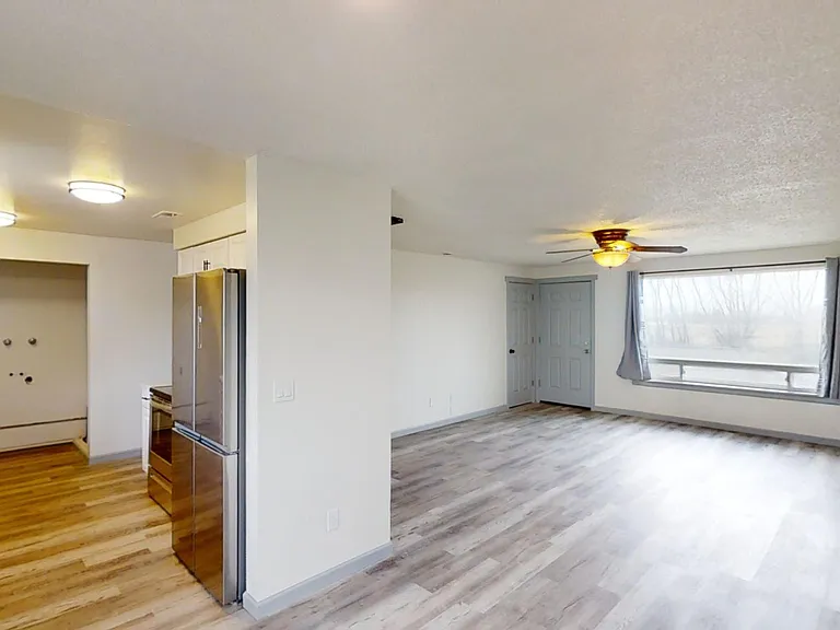 Living/Kitchen