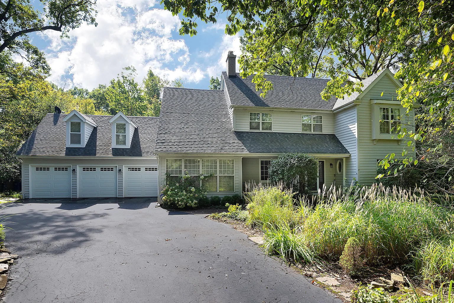 2765 Forest Glen Trl photo 1