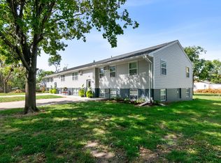 1805 W 4th St #4, Perry, IA 50220