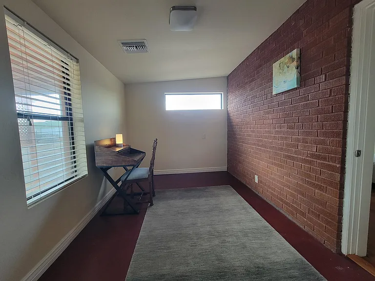 902 S Fremont Ave — Photo 29