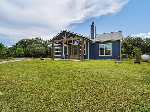 3rd image of 6115 San Leon Dr