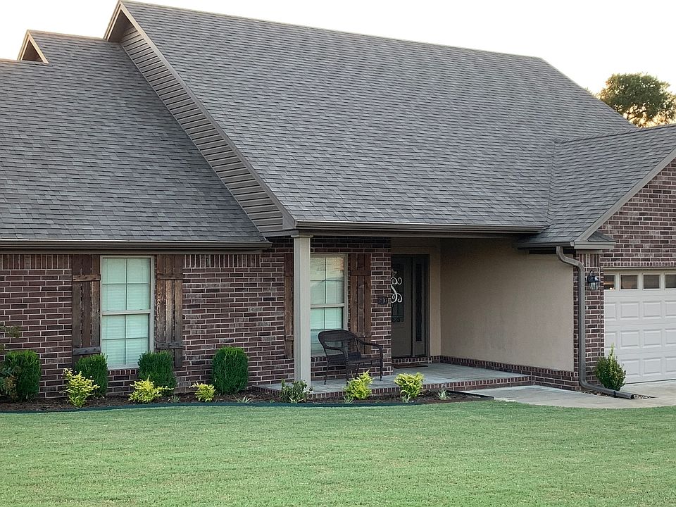 1st image of 513 Wycliffe Dr