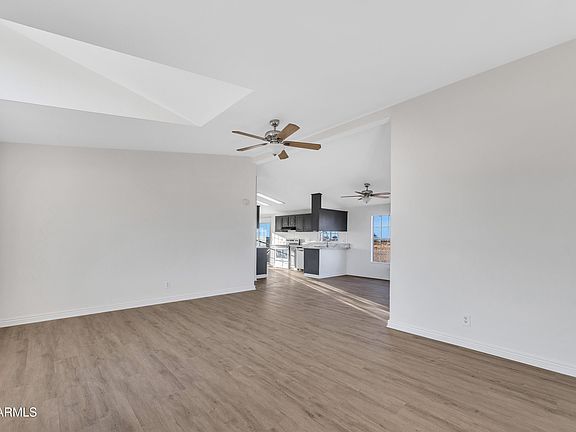 4th image of 34236 W LOMA Avenue