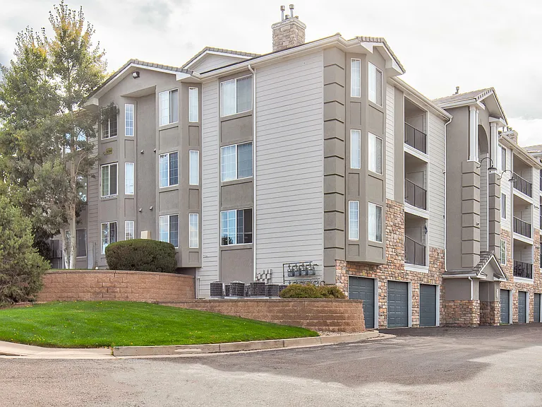 Residences at Falcon North — Photo 38