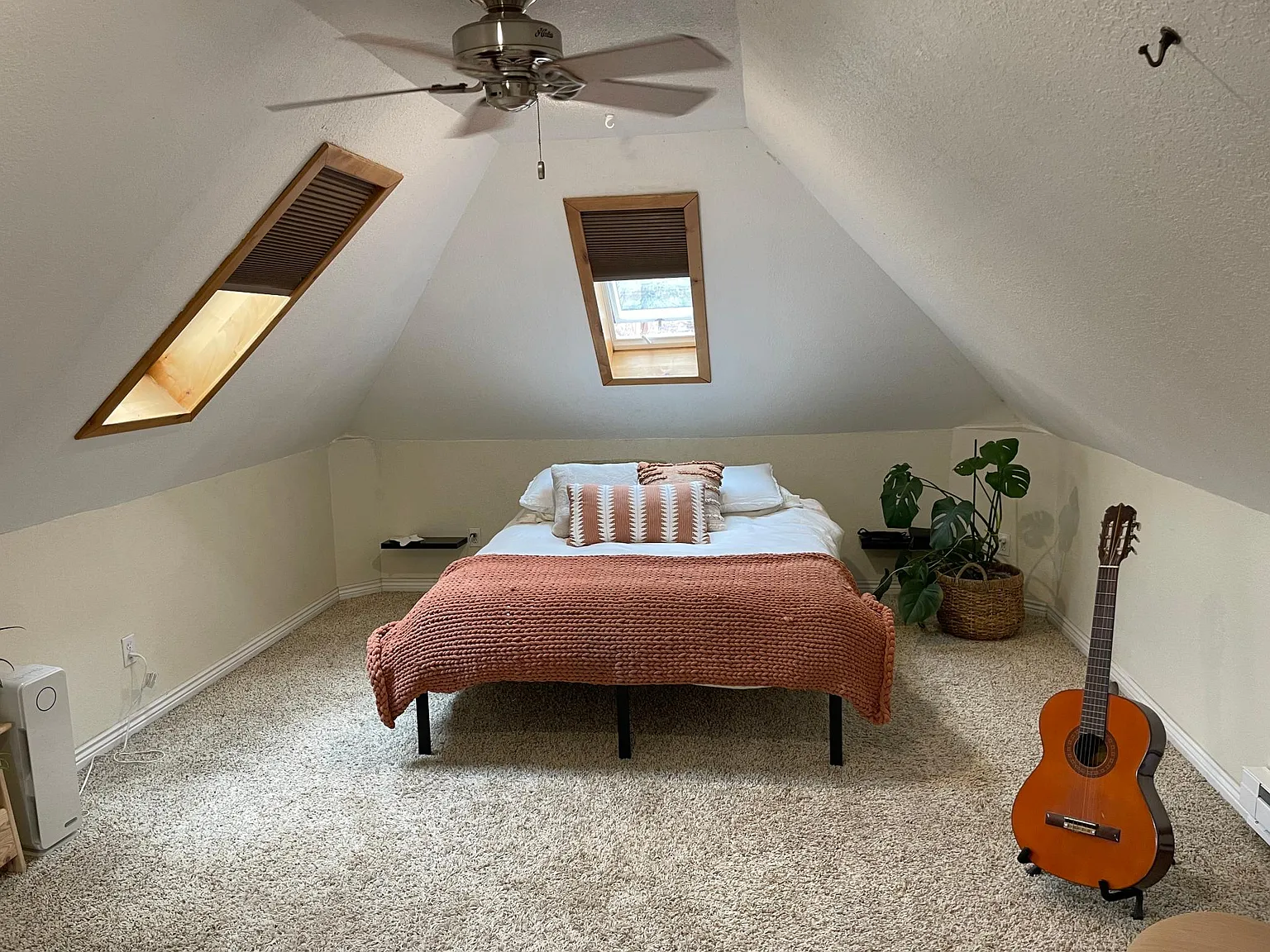 163 W Archer Place — Photo 4