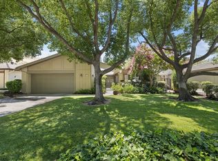 530 Via Zapata, Riverside, CA 92507