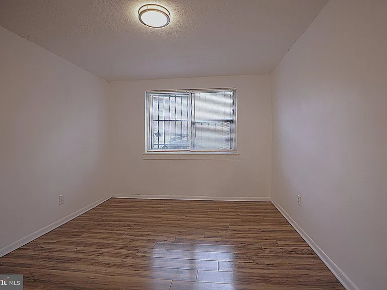 4329 Halley Ter SE #4 — Photo 8