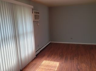 12551 S Alpine Dr APT 5, Alsip, IL 60803