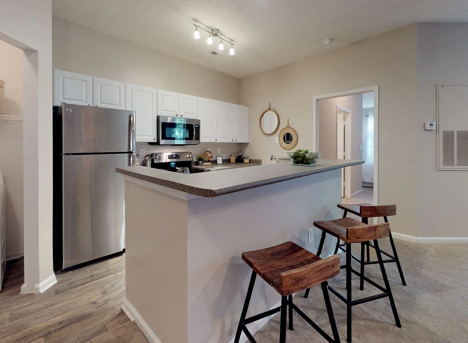 Autumn Park Apartments — Photo 2