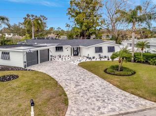 3219 Dawson St, Sarasota, FL 34239