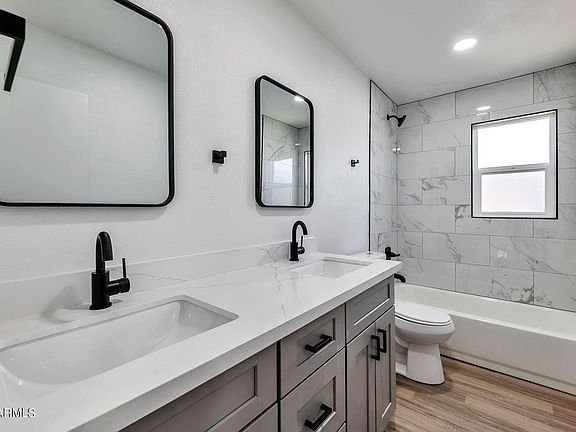 5th image of 3630 N 15th Ave APT 1