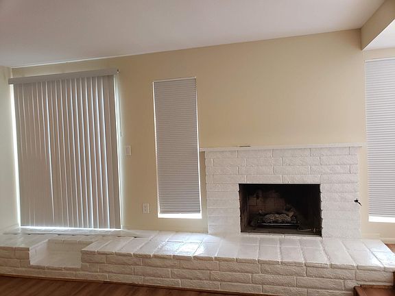 Living room 2nd view