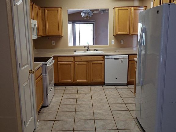 muriel kitchen