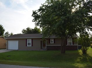 701 Robin Dr, Duenweg, MO 64841