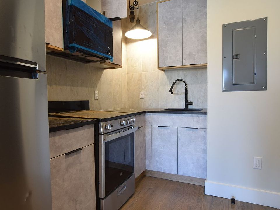 1st image of 1001 Rogers Ave #3E