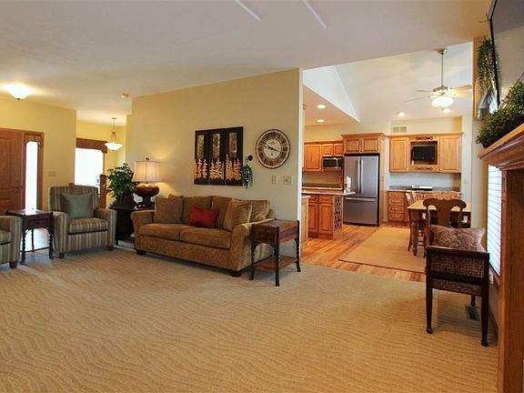 5th image of 234 Sandahlwood Cir