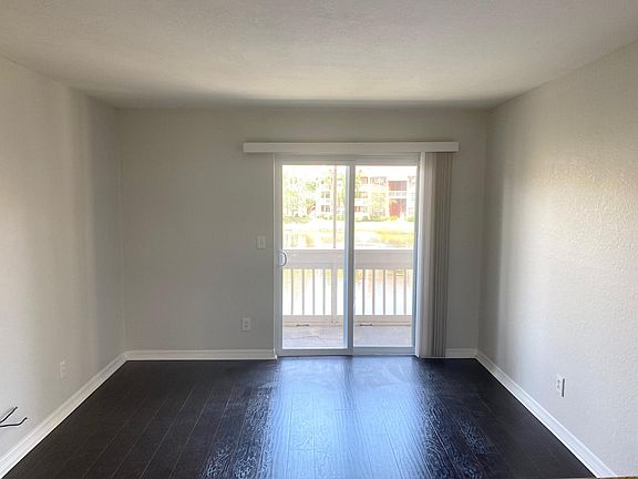 2nd image of 10200 Gandy Blvd N APT 911