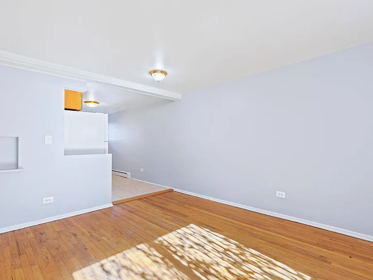 1557 S Ash Street — Photo 6