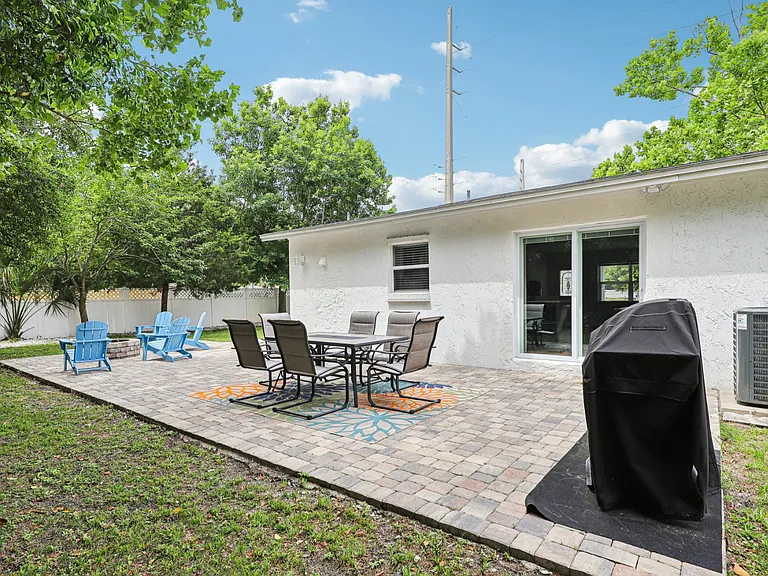 2429 S Beach Pkwy — Photo 10
