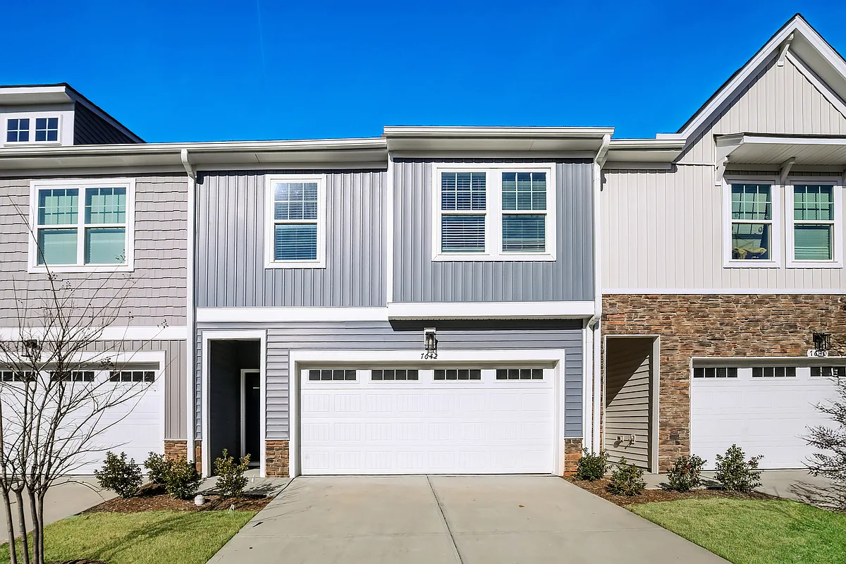 Building Photo - Brier Creek