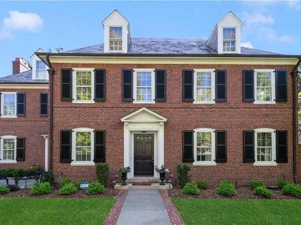 125 Grotto Ave, Providence, RI 02906