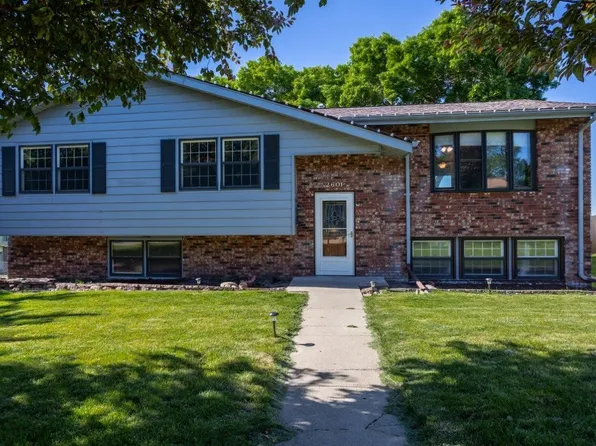 2601 Crestview Rd, Norfolk, NE 68701