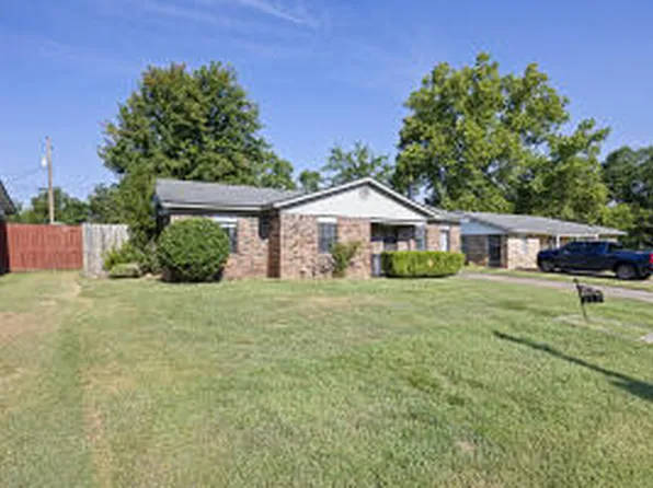 (undisclosed Address), Russellville, AR 72801