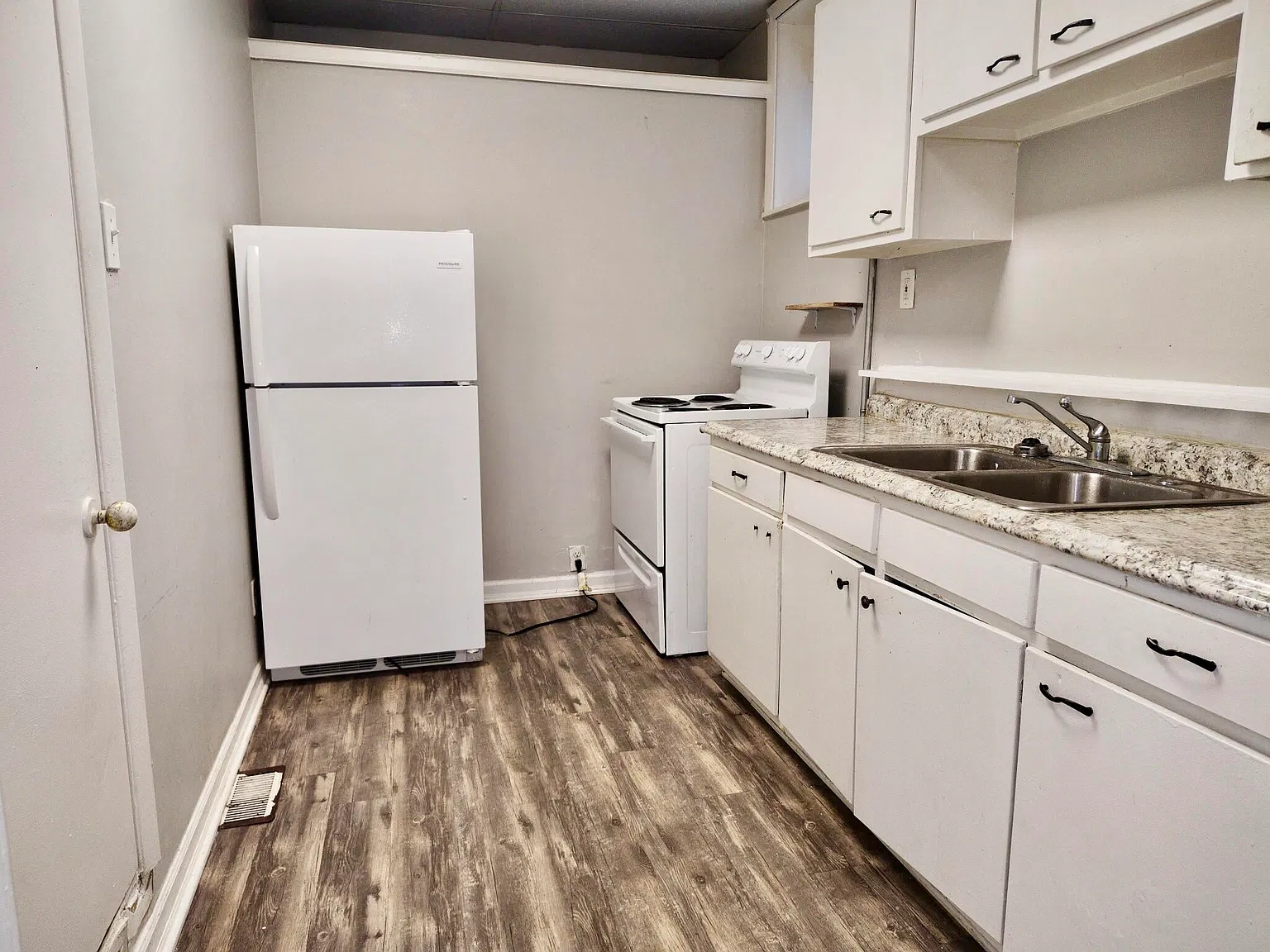 1 bed, 1.0 bath, 500 sqft, $850 — Photo 3