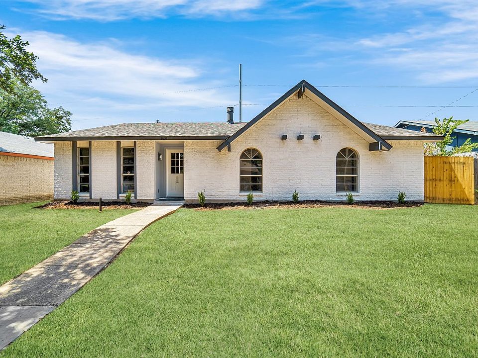 1st image of 3609 S Elm Dr