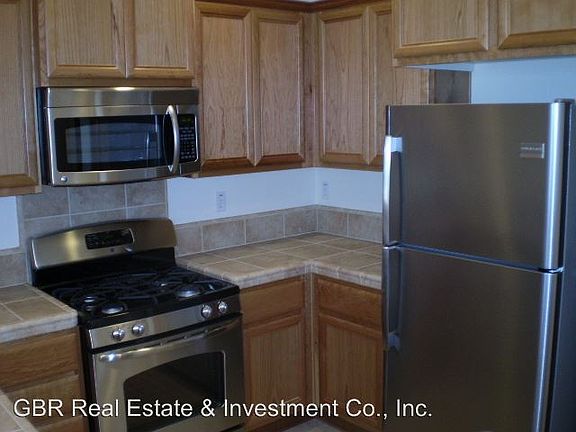 4th image of 207 Blossom Rock Ln