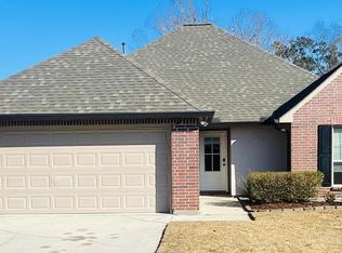 15518 Oakstone Dr, Prairieville, LA 70769