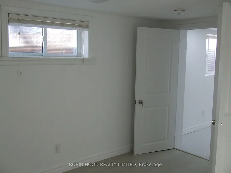 377 East Ave E #BASEMENT — Photo 7