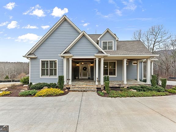 3rd image of 232 Happy Trails Way