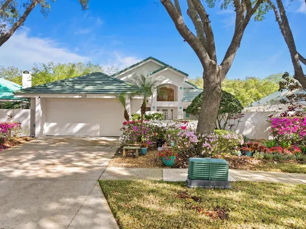 15818 Sanctuary Dr, Tampa, FL 33647