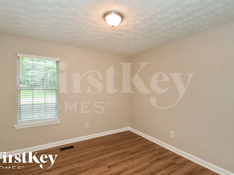 176 Shadow Wood Dr — Photo 14