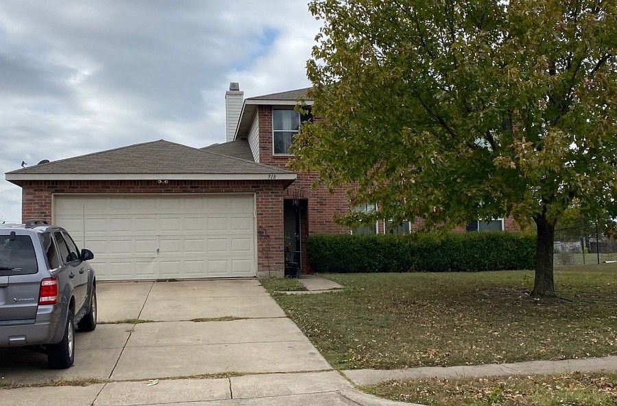 1st image of 918 Brooks Dr