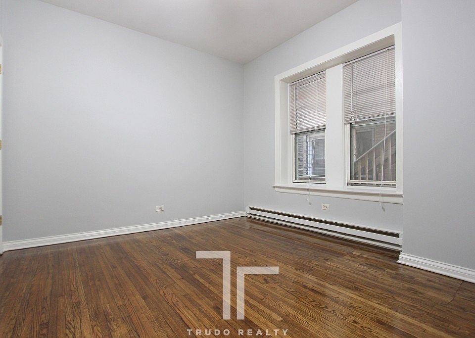 1st image of 1456 W Fargo Ave #1456203