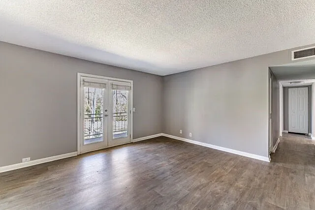 Sycamore Villas — Photo 18