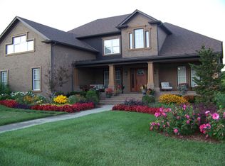 1040 Watkins Creek Dr, Franklin, TN 37067